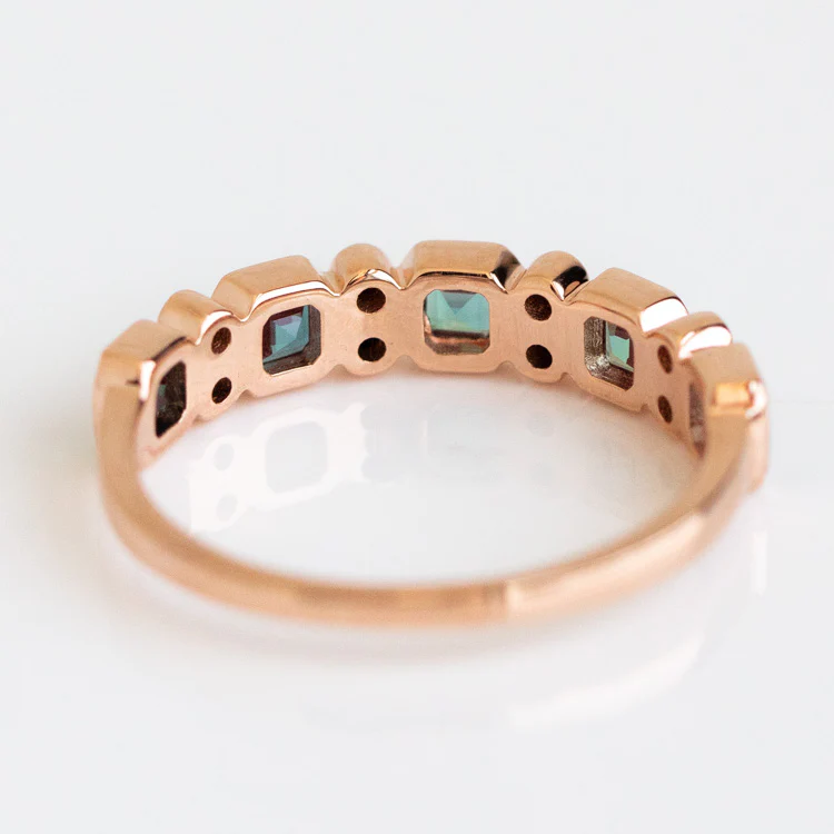 9kt Rose Gold Alexandrite & Black Diamond Juniper Ring - Image 8