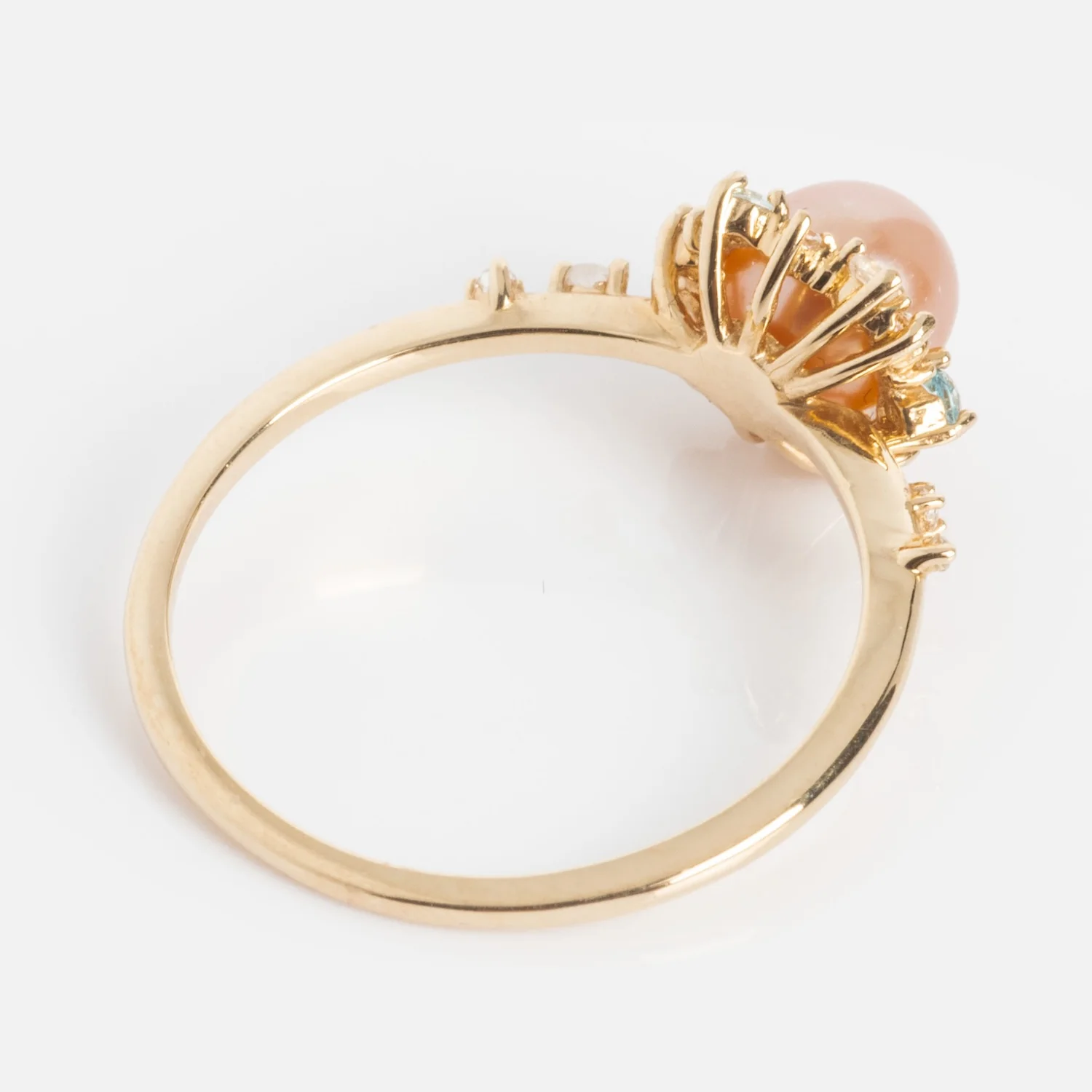 14k Pastel Pink Pearl Statement Ring - Image 10