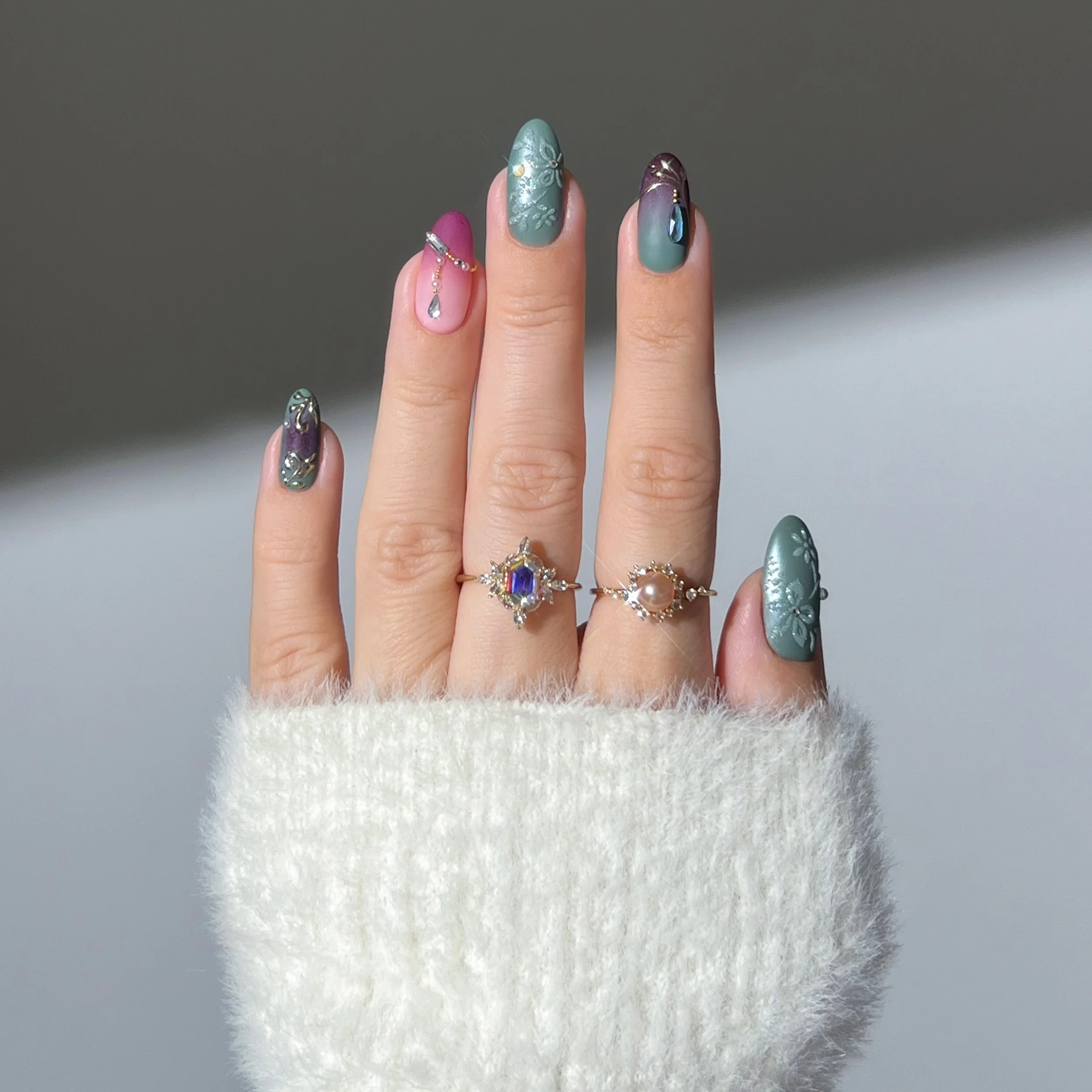 14k Pastel Pink Pearl Statement Ring - Image 6