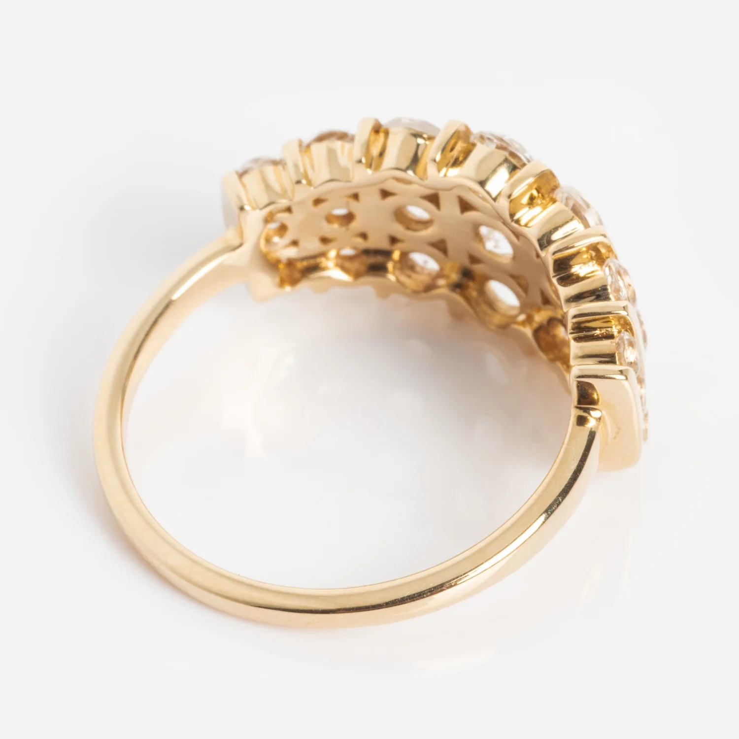 14k Regal White Topaz Statement Ring - Image 8