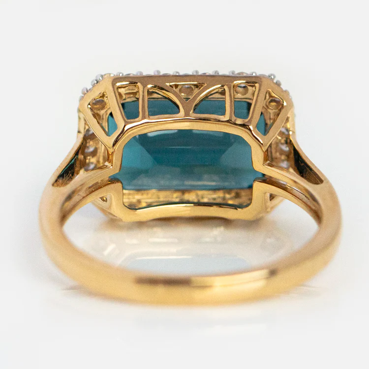 14k Solid Gold Diamond East West Baguette Ring - Image 13