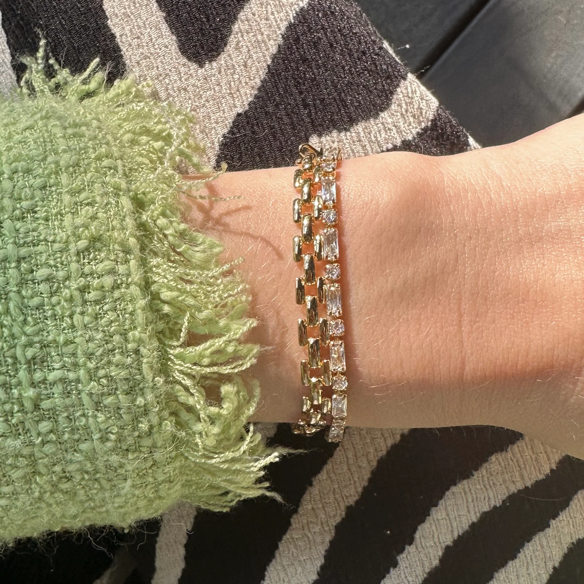 Baguette Tennis Bracelet - Image 3