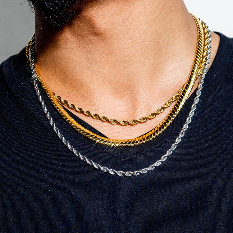 Bold Rope Chain Necklace - Image 4