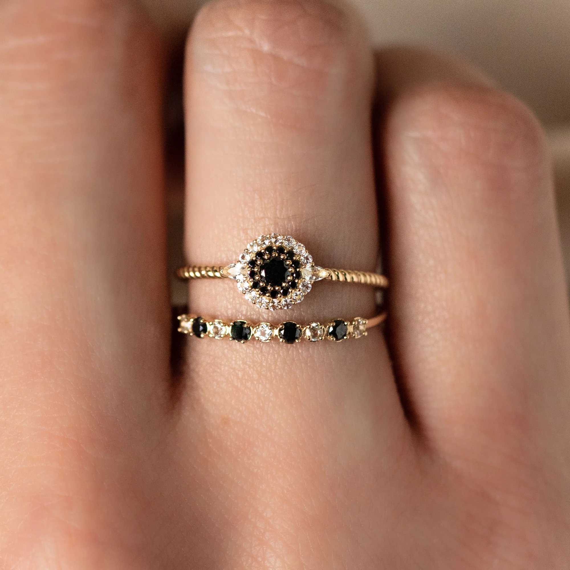 14k Classic White Sapphire and Black Diamond Band - Image 4