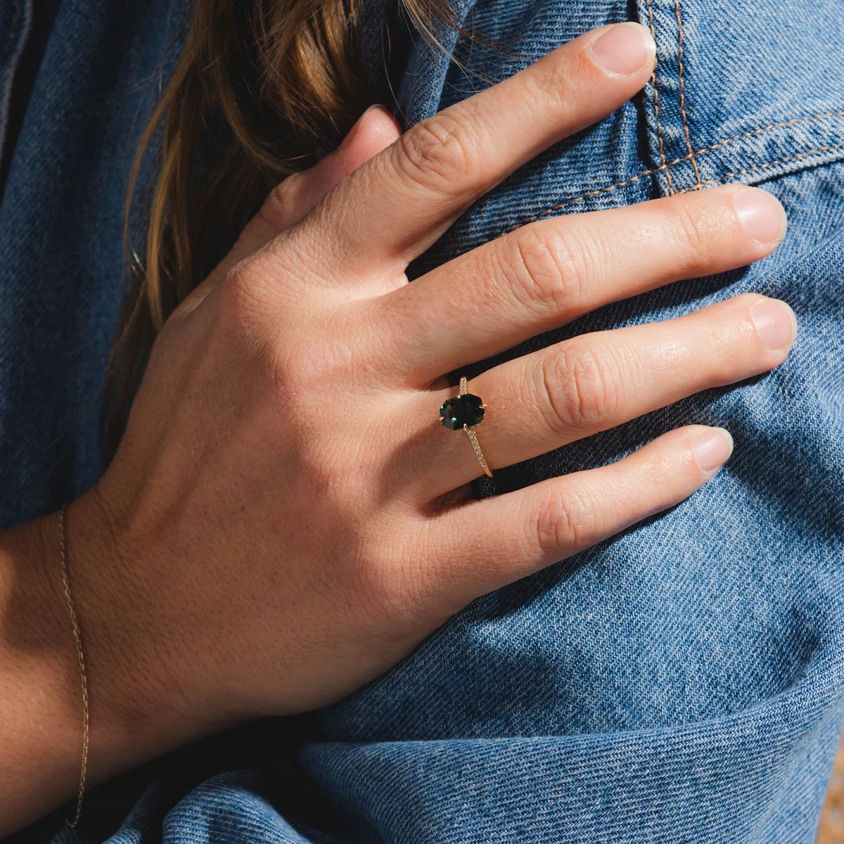 Fira Ring with Sapphire - Image 3