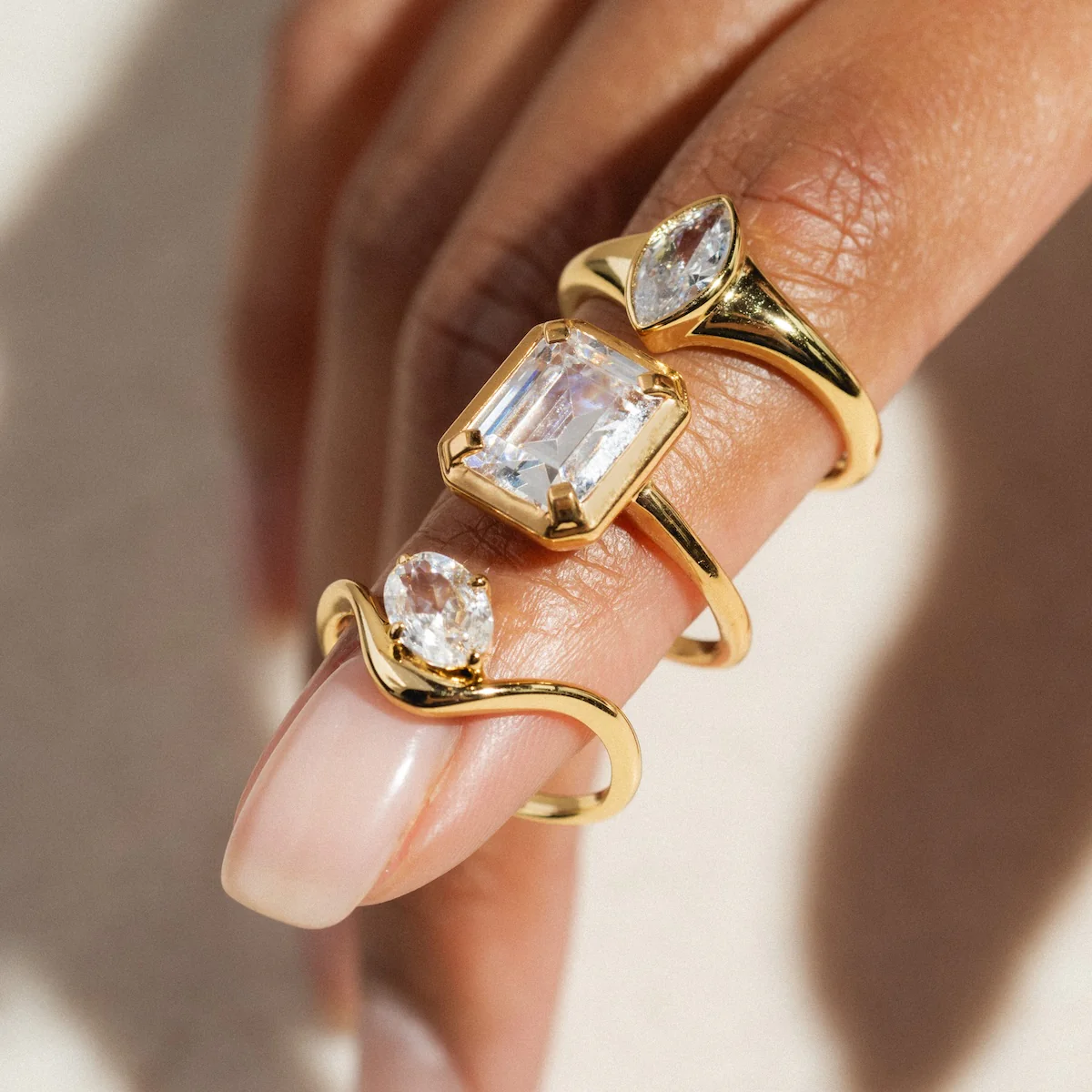 Floating Gem Ring - Image 3