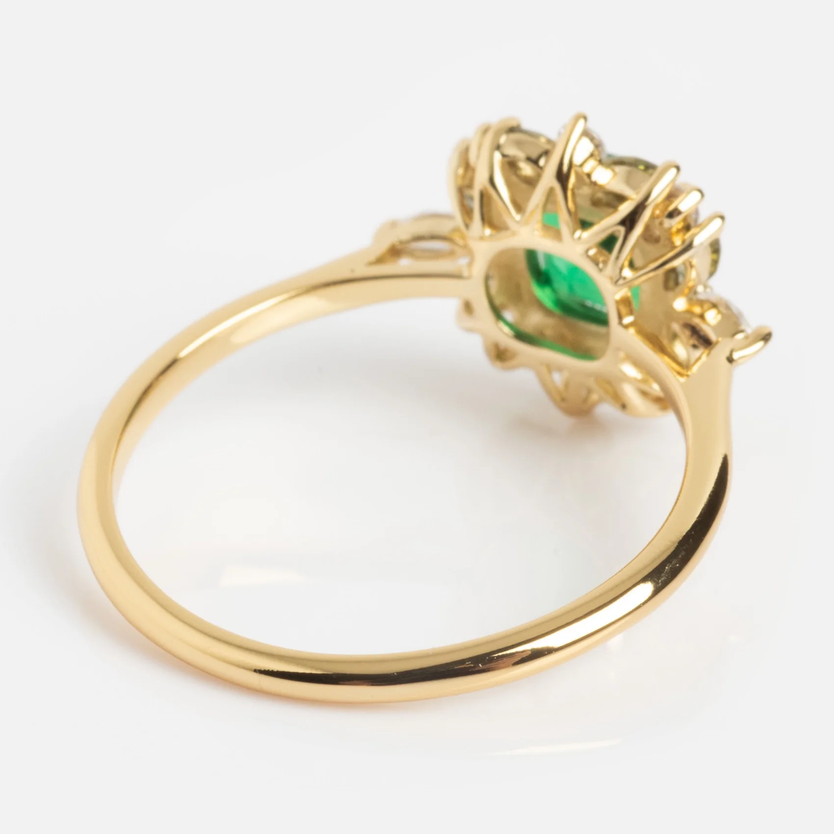 Green Gardens Vintage Inspired Ring - Image 7