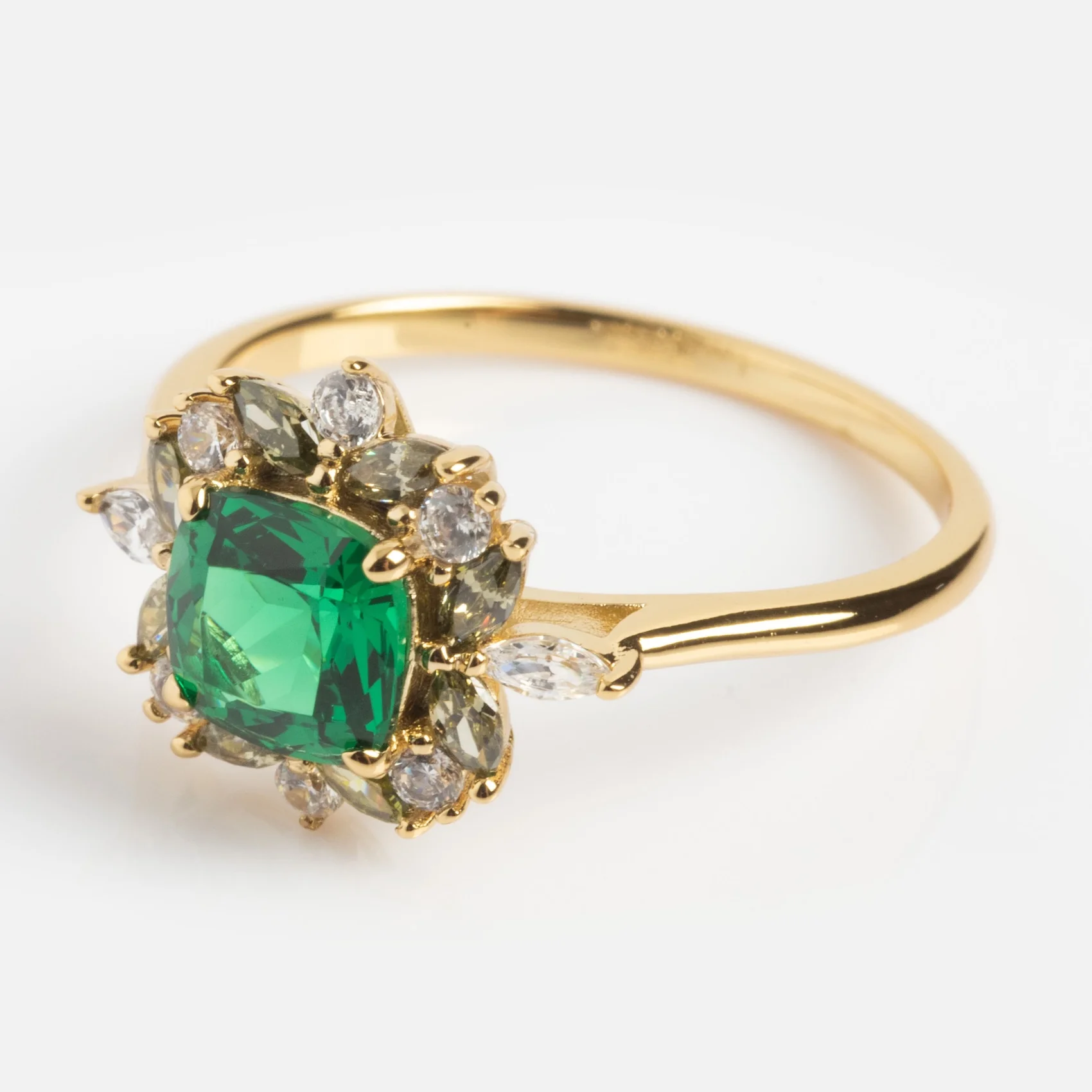Green Gardens Vintage Inspired Ring - Image 8