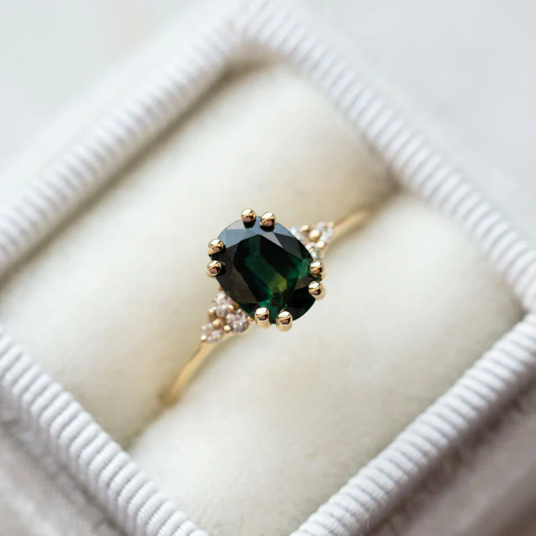 Juno Ring with Teal Sapphire in Yellow Gold - Image 3