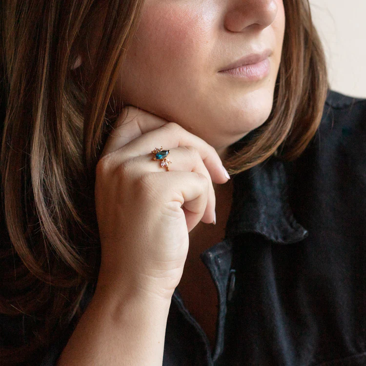 Gemstone Firefly Ring - Image 5