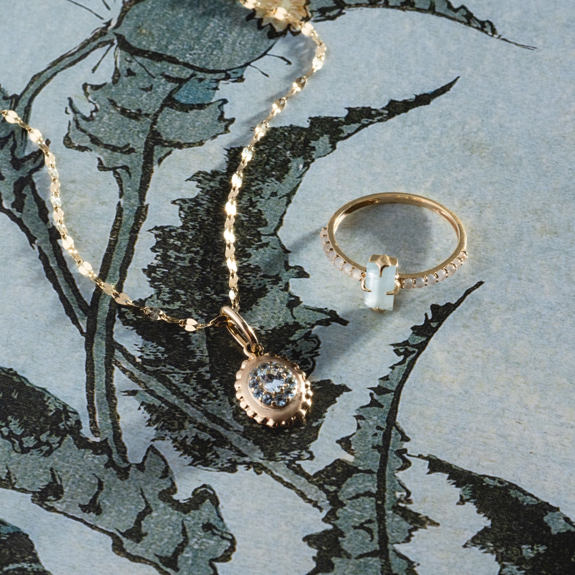 Solid Gold 2026 March Aquamarine Capsule Set with Free Gift - Image 6