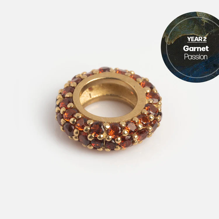Solid Gold Anniversaire Charm - Image 19