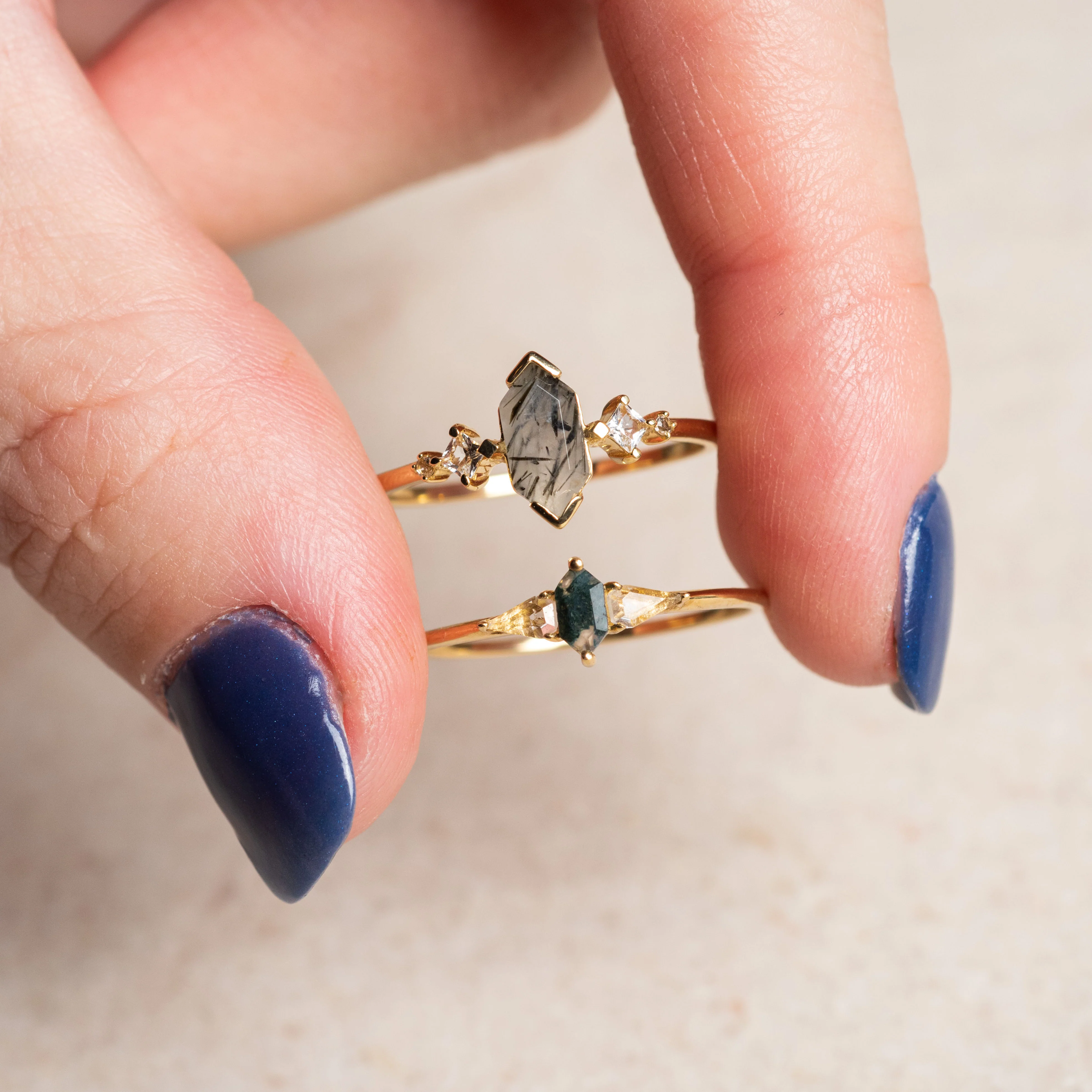 Solid Gold Aquatic Agate Elements Hexagon Ring - Image 3