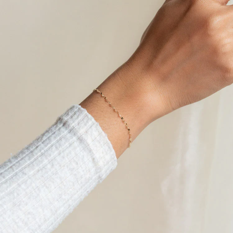 Solid Gold Bold Sparkle Link Chain Bracelet - Image 7