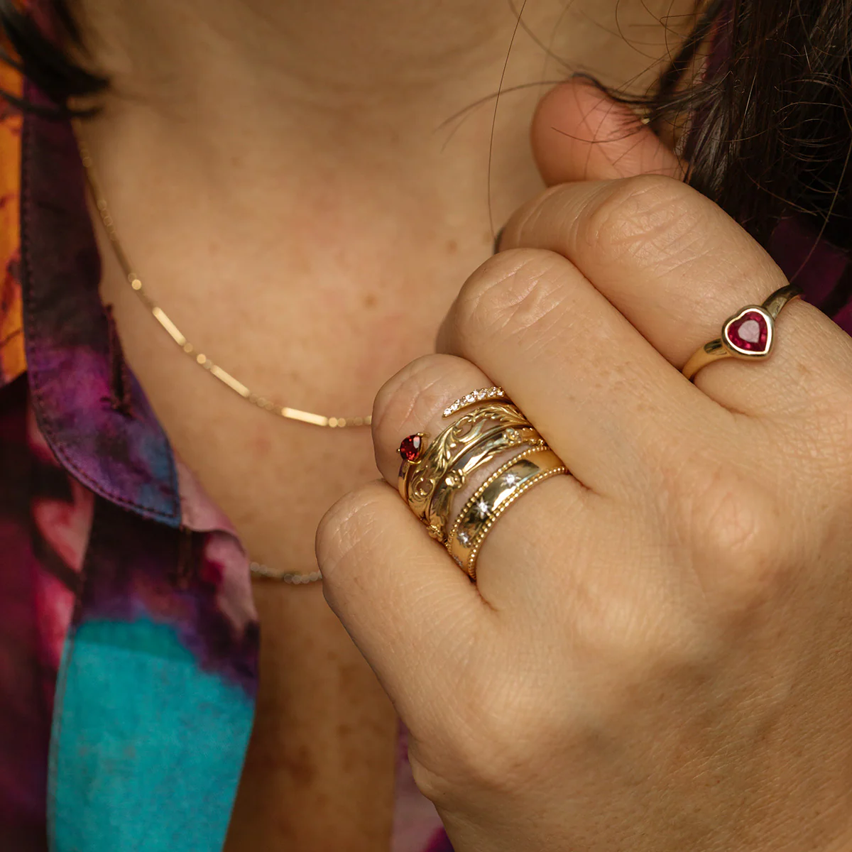 Solid Gold Bold Star Set Diamond Band - Image 12