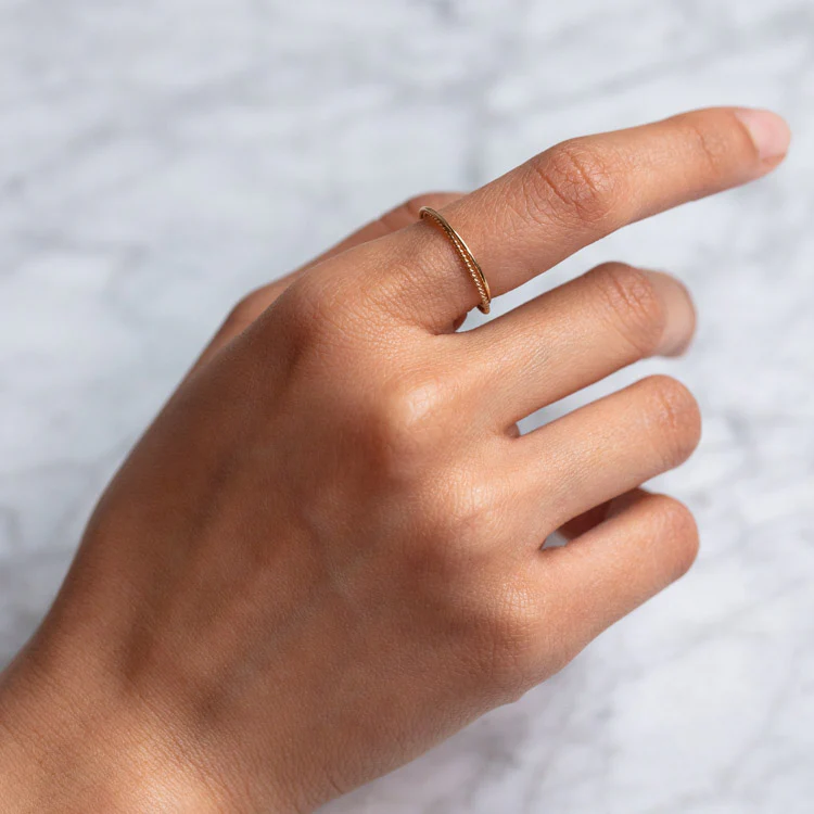 Solid Gold Crossover Ring Set - Image 4