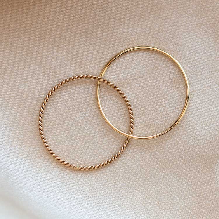 Solid Gold Crossover Ring Set - Image 5