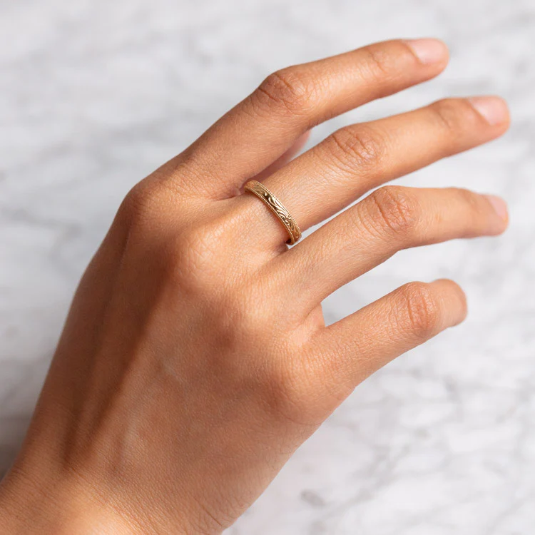 Solid Gold Filigree Ring - Image 10