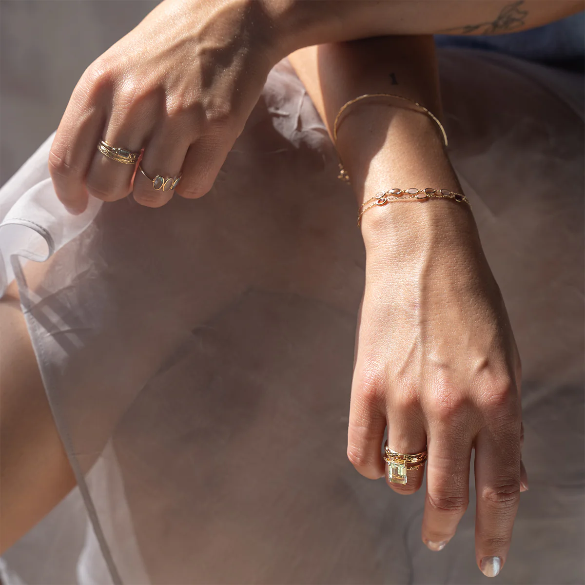 Solid Gold Dewdrop Green Amethyst Statement Ring - Image 5