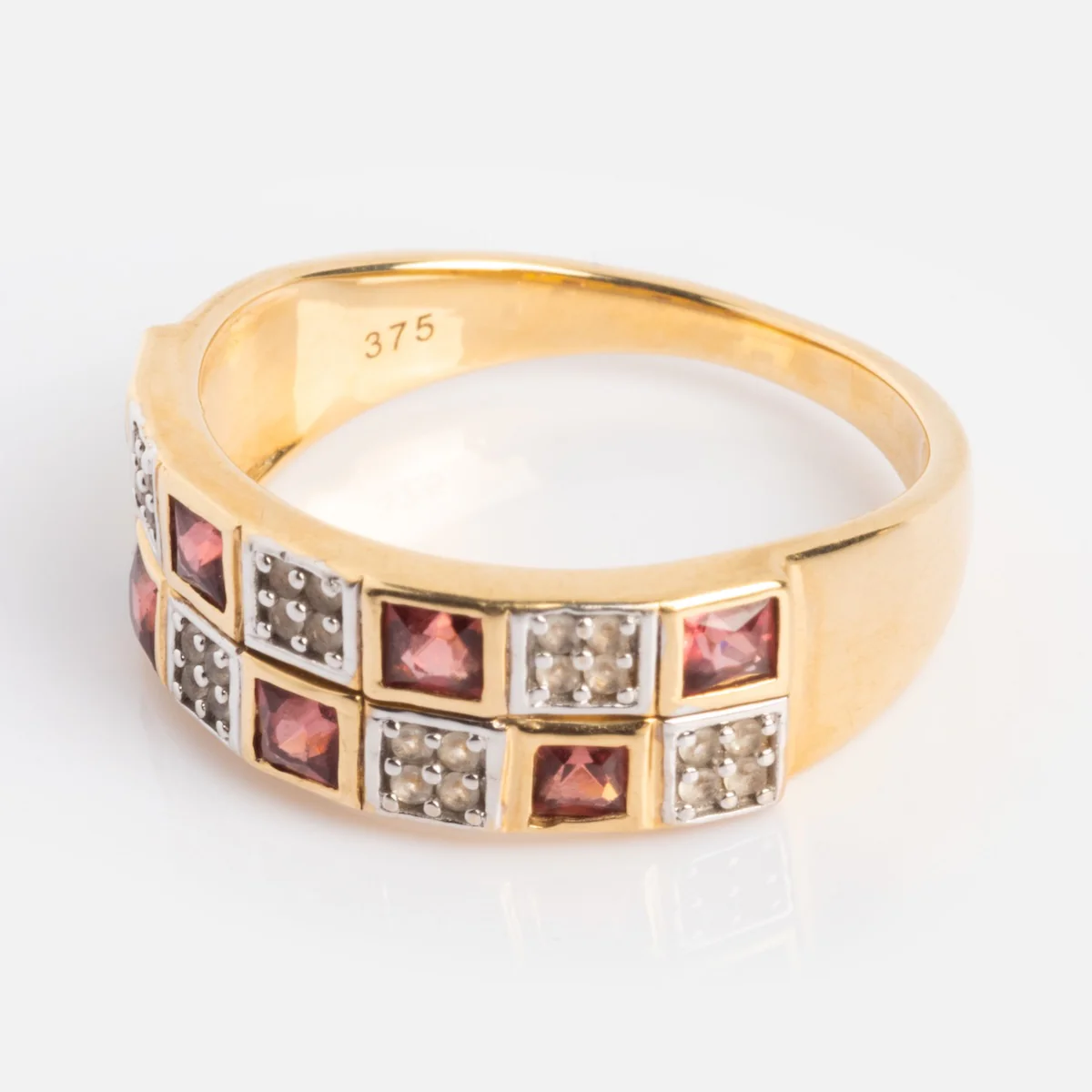 Solid Gold Garnet and Topaz Checkerboard Band - Image 8