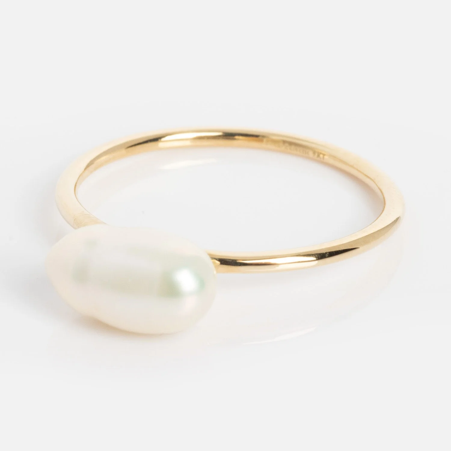 Solid Gold Organic Pearl Solitaire Ring - Image 10