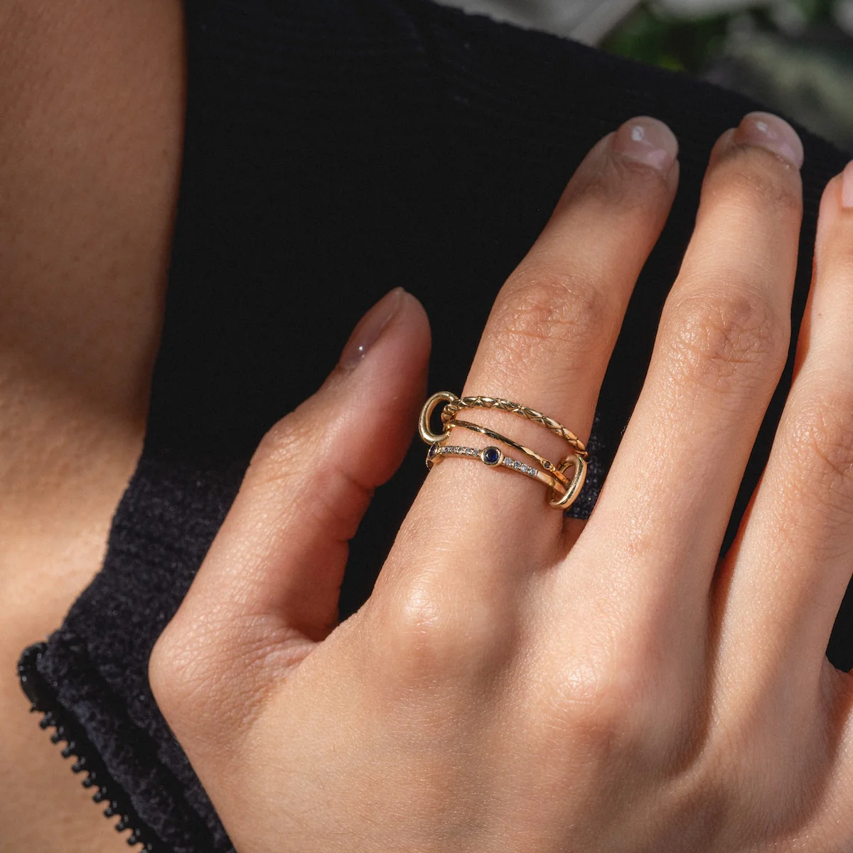 Solid Gold Ring Clip - Image 6