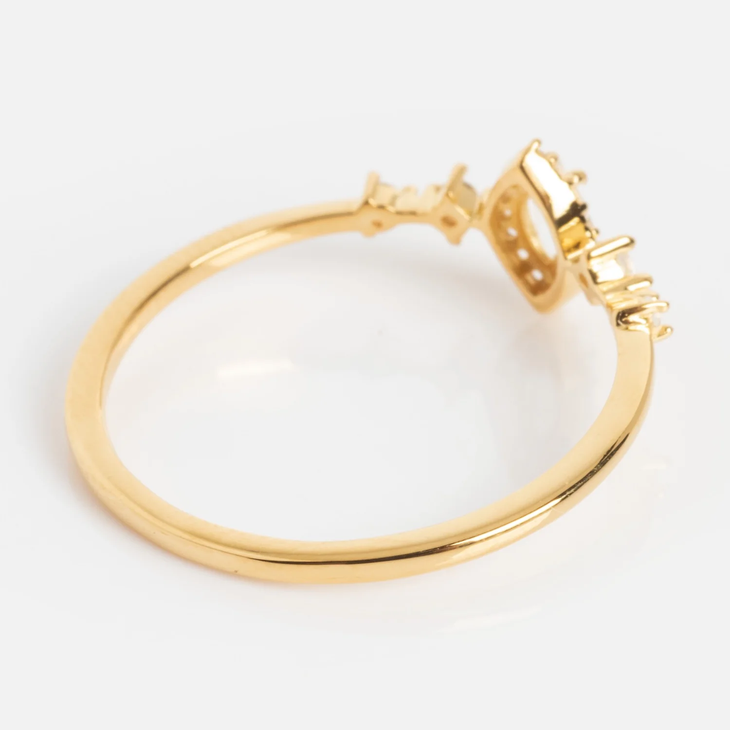 White Topaz Harlow Ring - Image 7